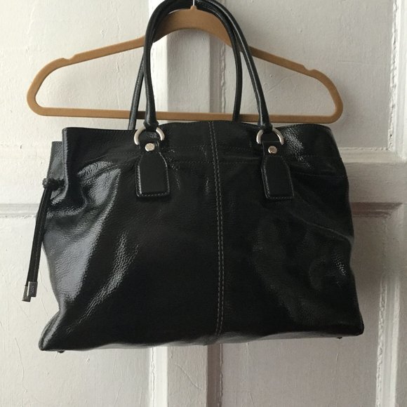 Tod's Ladies Shoulder Bag - Picture 1 of 11